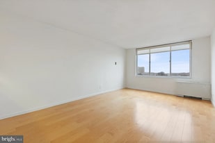 Building Photo - 11801 Rockville Pike