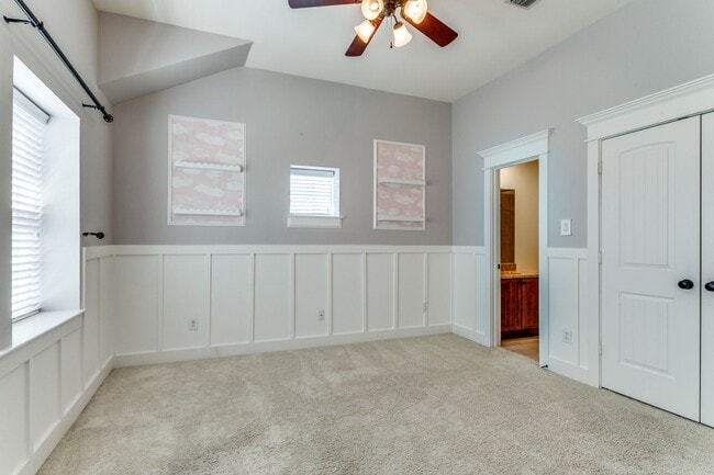 Building Photo - 1600 Abrams Rd