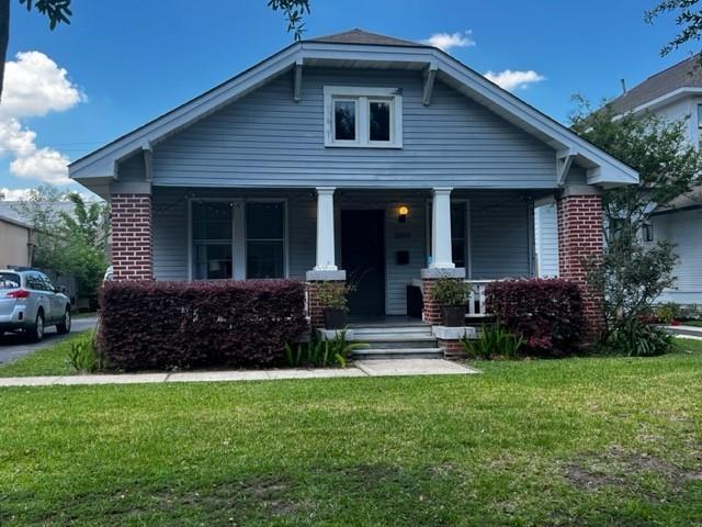 Primary Photo - 1009 Columbia St