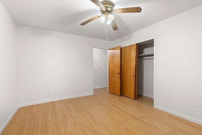 Building Photo - 10310 Willowgrove Dr