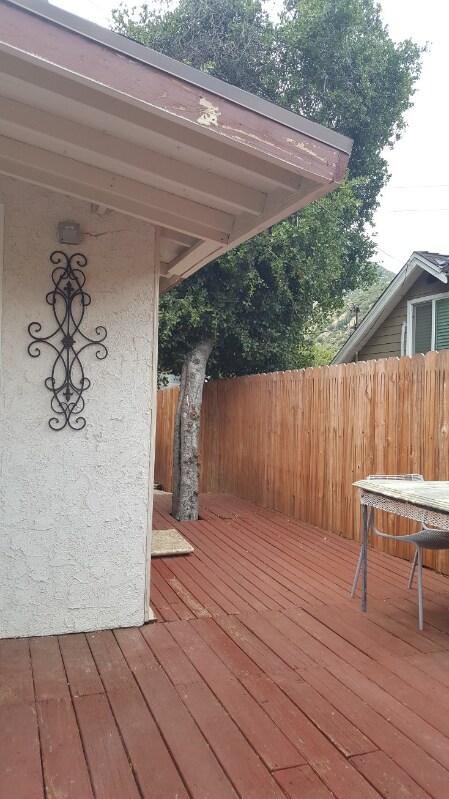 Building Photo - 776 Melody Ln