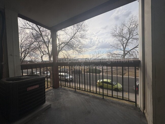 Building Photo - 2740 W 86th Ave