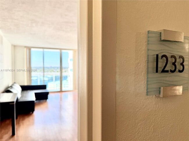 Building Photo - 3001 S Ocean Dr