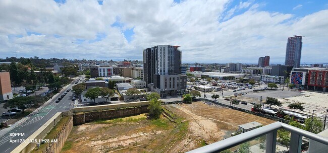 Building Photo - DOWNTOWN SAN DIEGO East Village - Smart Co...
