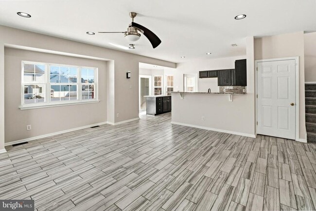 Building Photo - 217 Spruce Trail