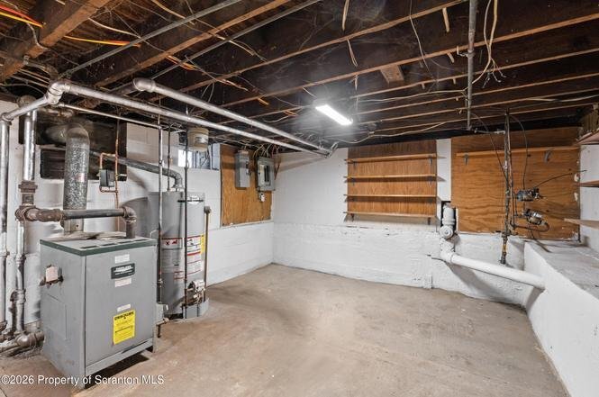 Building Photo - 302-304-304 Vine St