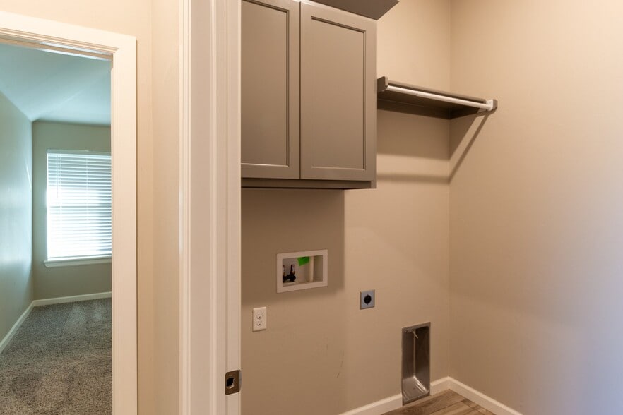 Building Photo - 12217 Brinley Reign Dr