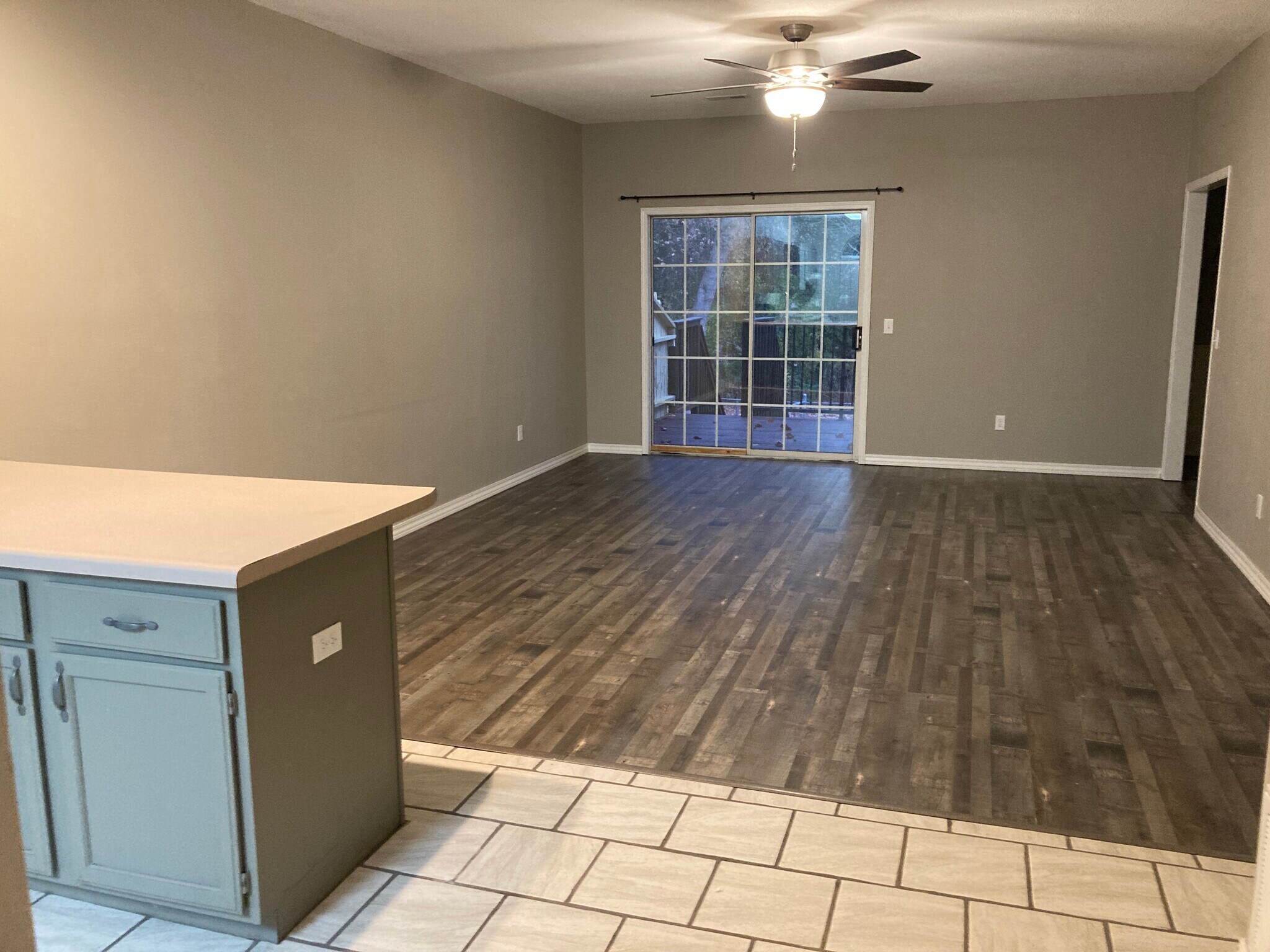 Building Photo - 2963 W Riverridge Dr