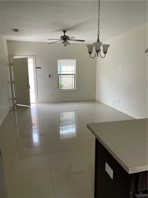 Building Photo - 1221 Upas Dr