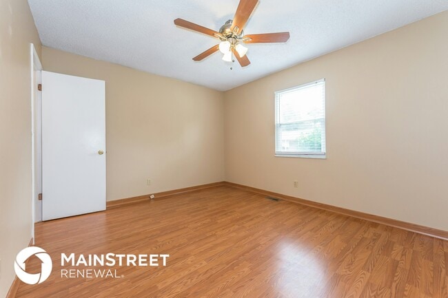 Building Photo - 4087 Fox Island Dr