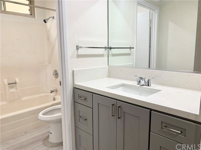 Building Photo - 8161 Newman Ave