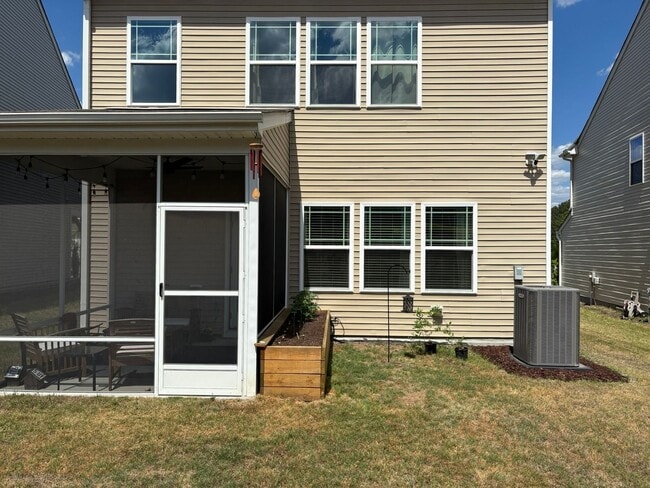 Building Photo - Beautiful 3-Bedroom Home in Copley Farm! *$500 Rebate on First Months Rent*