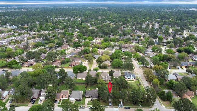 Building Photo - 17210 Colony Creek Dr