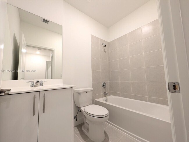 Building Photo - 1172 NW 1st Ter