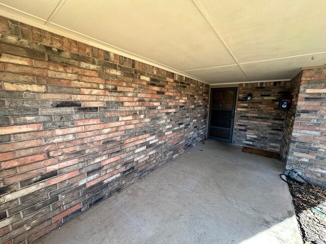 Building Photo - 4bed/3bath Home Available for Rent in Central Norman!!