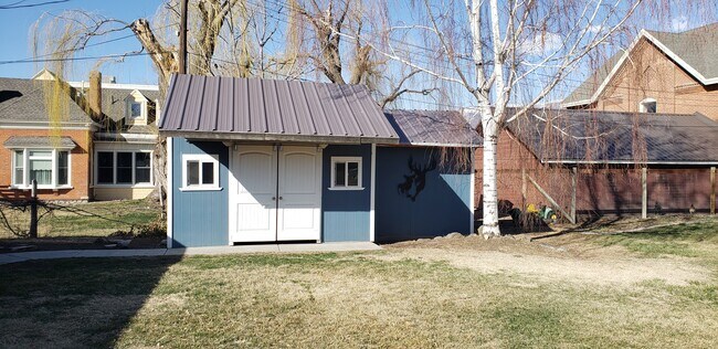 Shed - 926 N 800 W