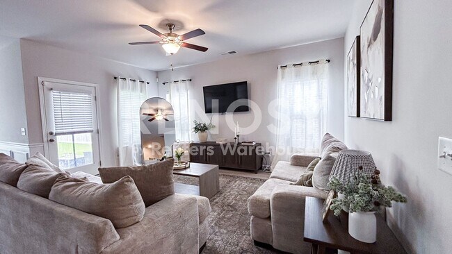 Building Photo - 5023 Pintail Dr