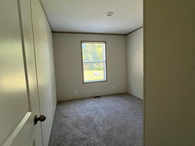 Building Photo - 4224 Twin Terrace