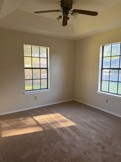 Building Photo - 1305 James Cir