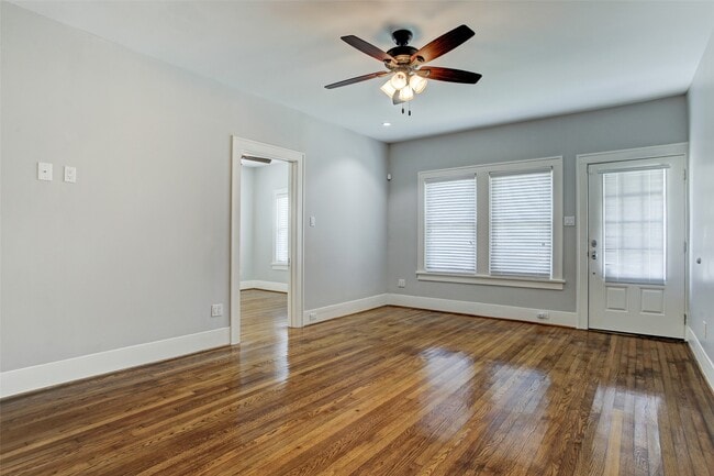 Building Photo - 2417 Huldy St