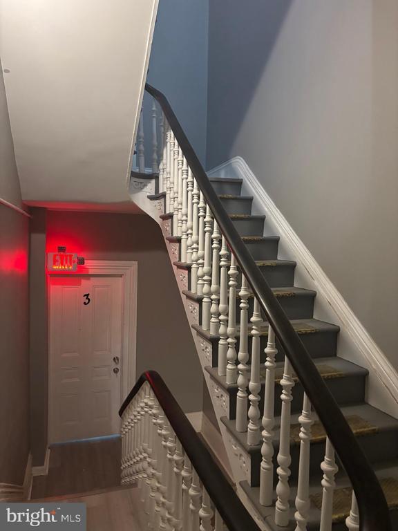 Building Photo - 2124 Maryland Ave