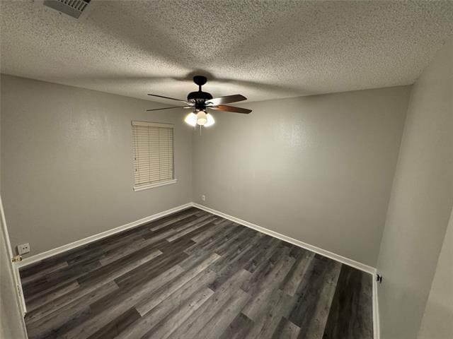 Building Photo - 907 Walters Ln