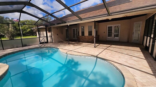 Building Photo - 18720 Oak Way Dr