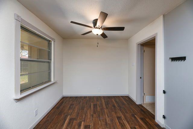 Building Photo - 623 Kirby Ln