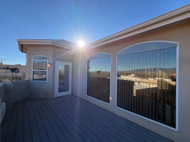 Building Photo - 2 Bedroom Home Available on Cul-De-Sac with Bosque Trail Access in Rivers Edge Rio Rancho!