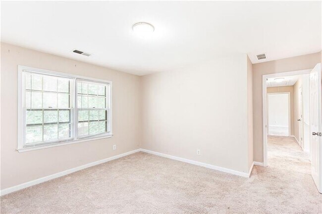 Building Photo - 919 Bridgegate Dr NE