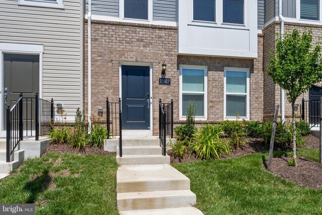 Building Photo - 15027 Jaxton Sq Ln
