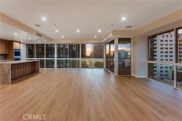 Building Photo - 10750 Wilshire Blvd