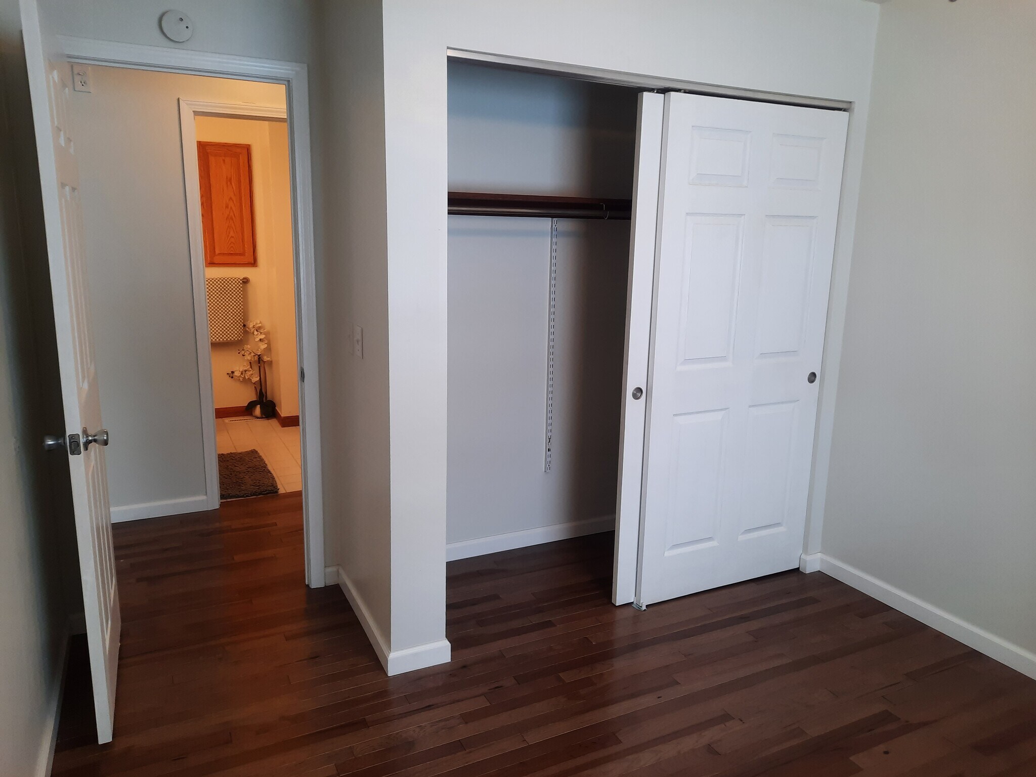 Building Photo - 144 Brentwood Dr