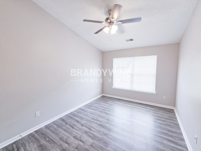 Building Photo - 168 Watercress Ct