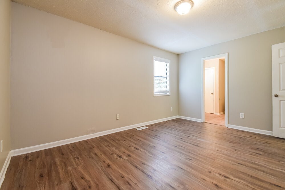 Building Photo - 5461 Austell Rd