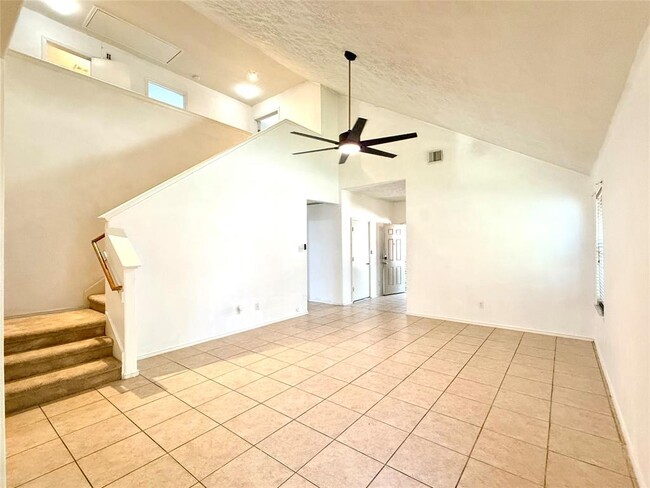 Building Photo - 4762 Lonestone Cir