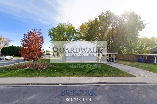Building Photo - 661 N 980 W