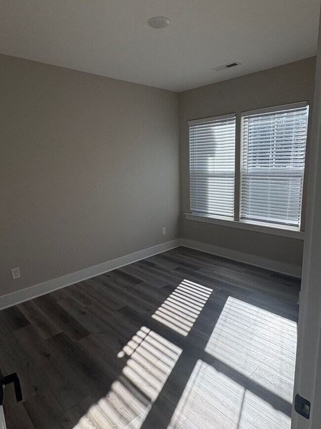 Building Photo - COMING SOON : 3BR w/ 2-Car Garage + Patio