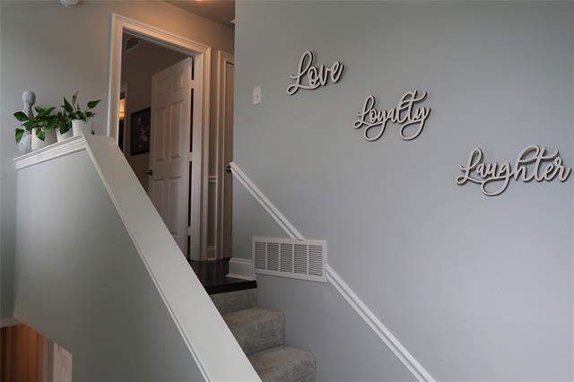 Building Photo - 3816 Mediterranean St