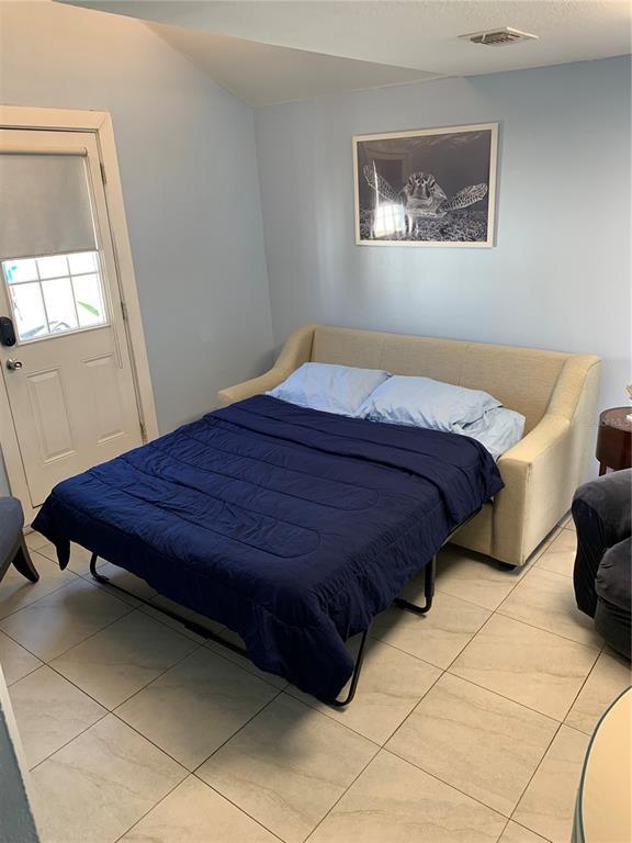 Building Photo - 1367 S Michigan Ave