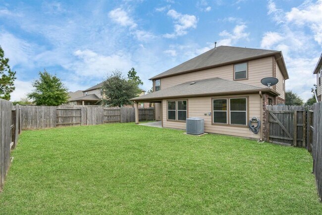 Building Photo - 16506 Lanesborough Dr