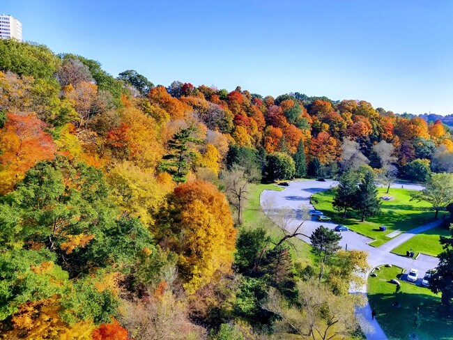 Building Photo - 30 U.S. 9W-ID1466762P