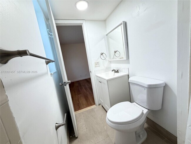 Building Photo - 3215 NW 102nd Terrace