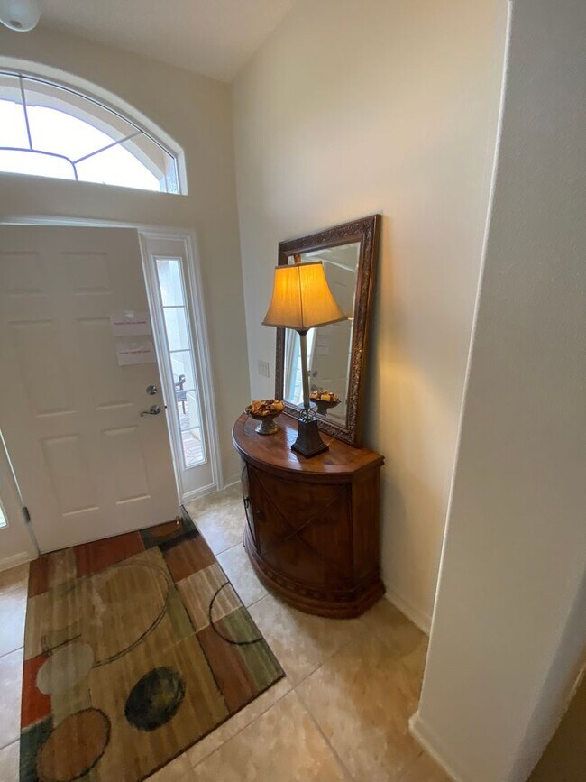 Building Photo - 6 Month or Longer Lease. Large 4 Bed + 4 1/2 Baths Home, w/Views of the Jacaranda Golf Course and...