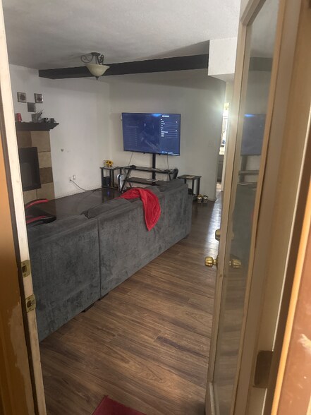 Building Photo - 12848 Tierra Lince Dr