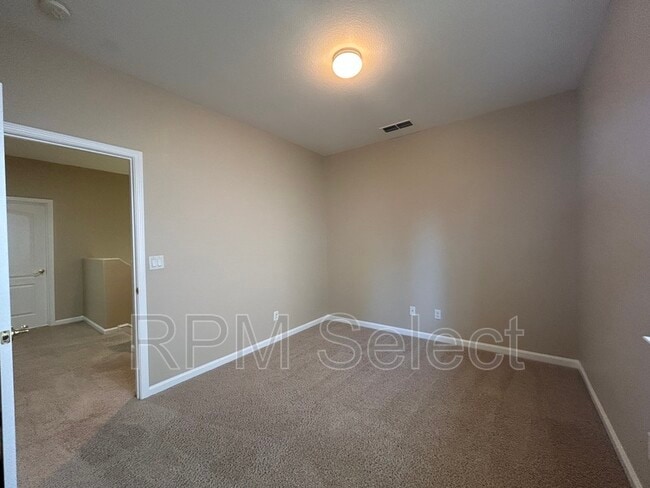 Building Photo - 2206 Ranch House Ct