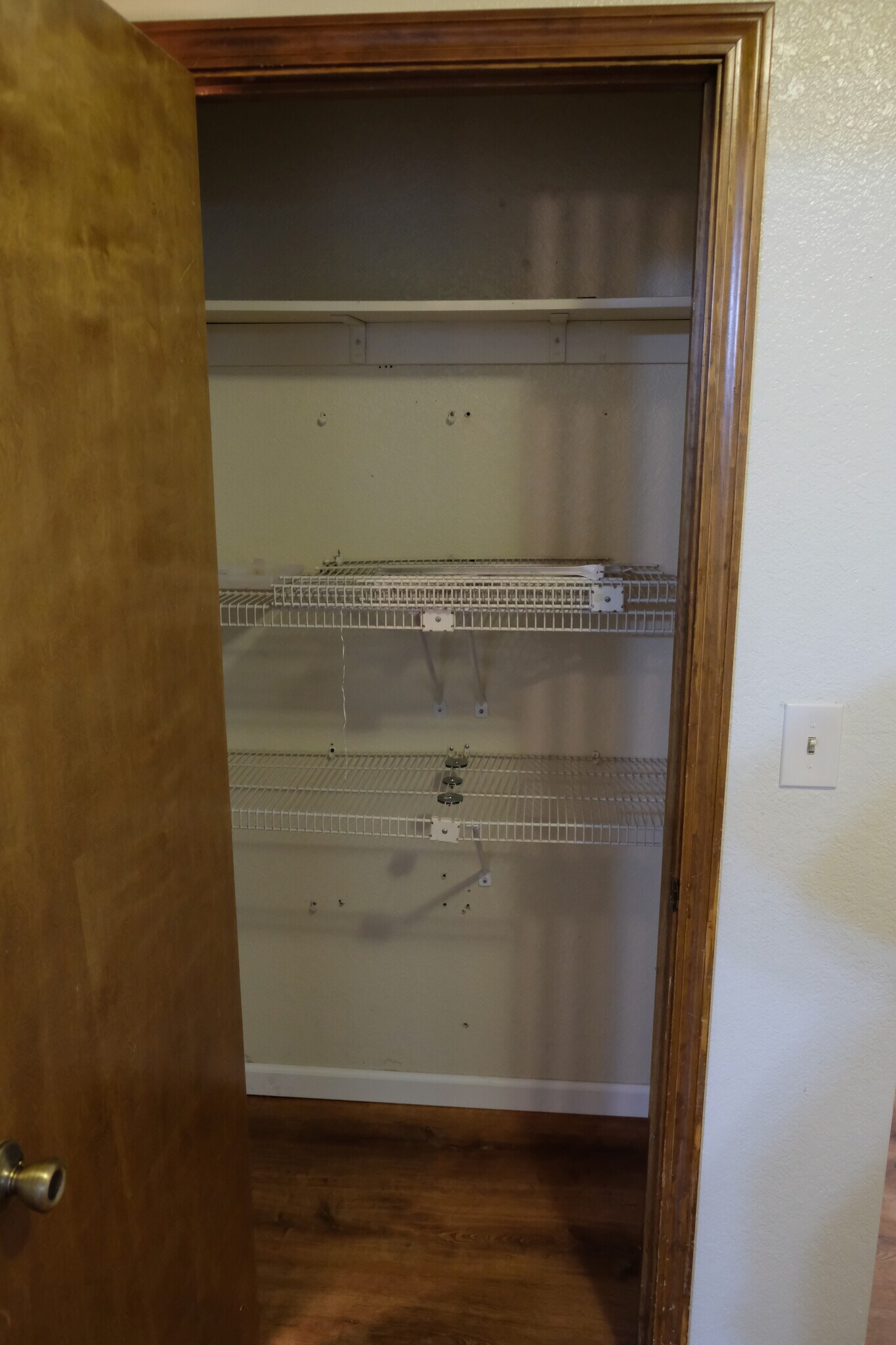 Laundry Closet - 118 W Beverly Pl