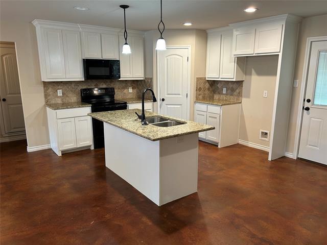 Building Photo - 313 Elmwood St