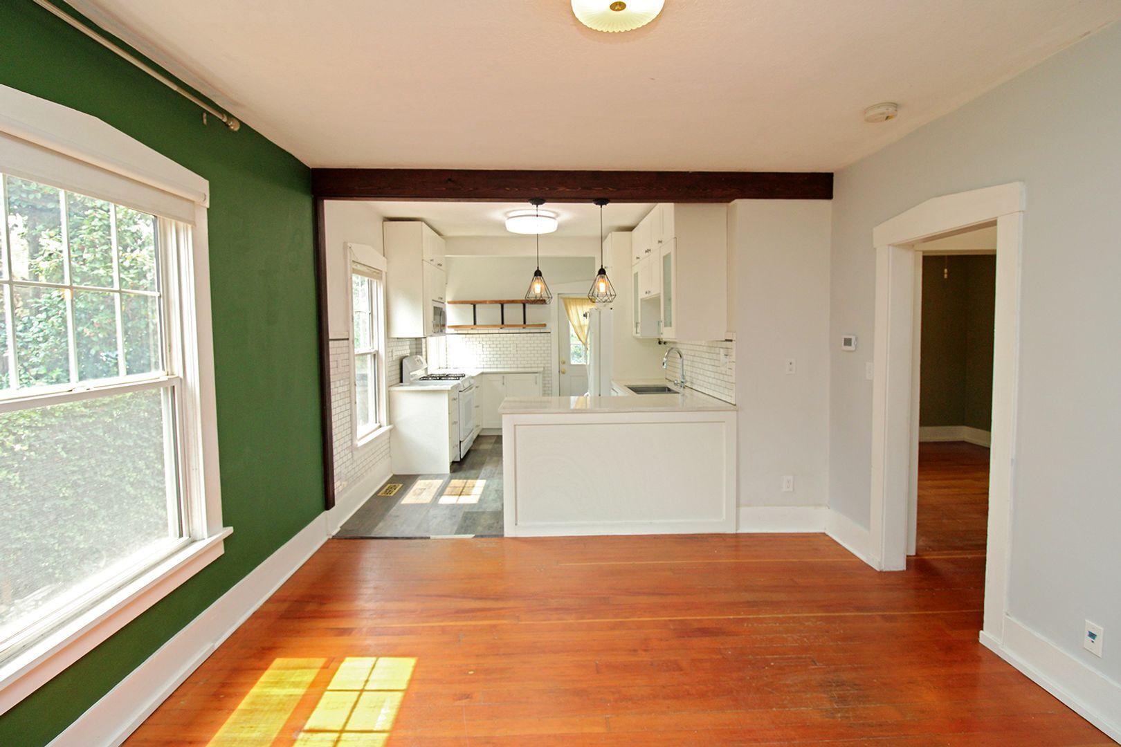 Building Photo - 1415 NE 74th Ave