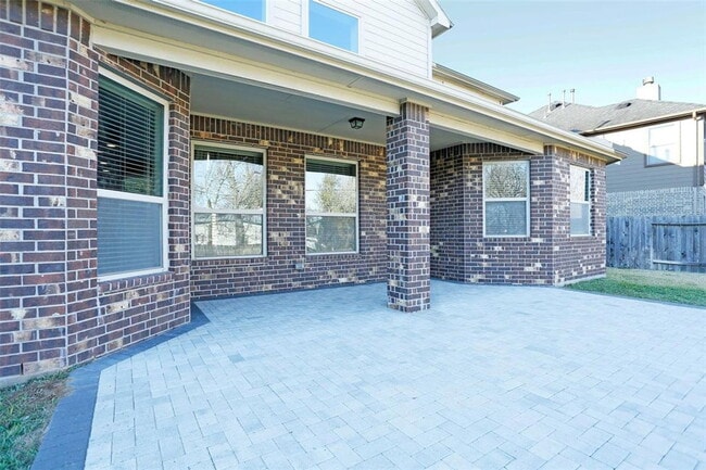 Building Photo - 9702 Massanutten Ln